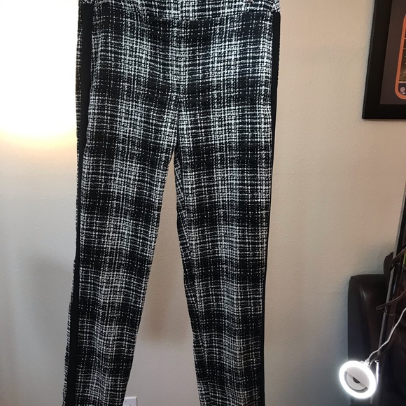 Women’s size 8 DKNY pants - Picture 1 of 3